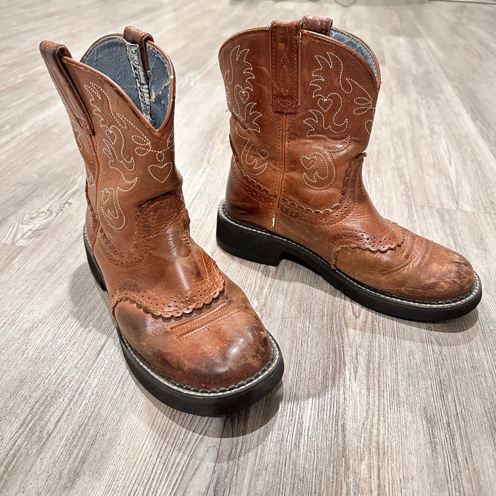 Ariat Fatbaby cowboy boots 8.5 women